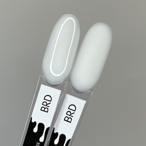 Набор гель-лак + база «Nordic Beige»